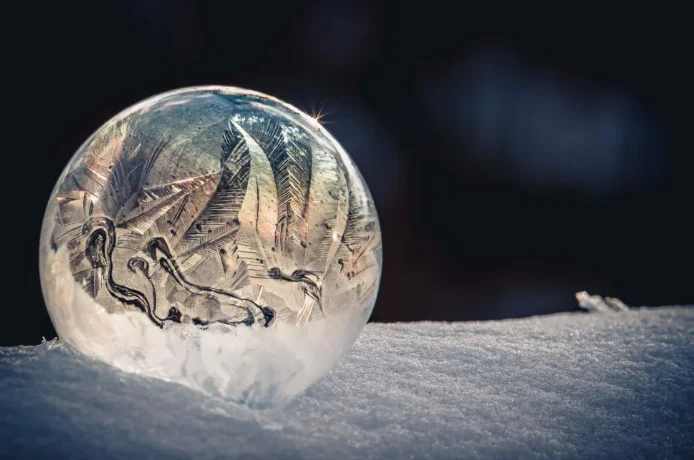 Frozen Bubbles