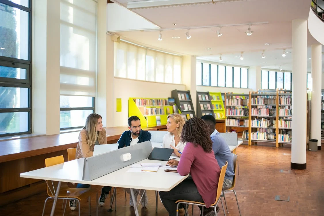 Liberal Arts College Students Discussing Interdisciplinary Subjects