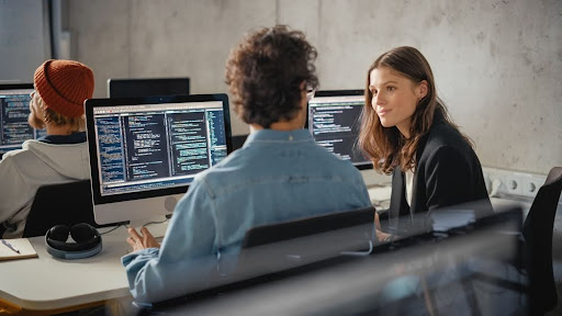 Best Coding Courses for Commerce Students