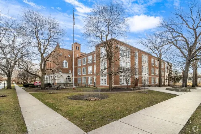 Nicholas Middle School